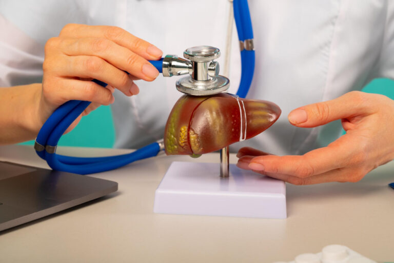 سرطان الكبد: كيف غيرت الأشعة التداخلية خريطة العلاج؟